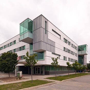 BrockUniversity-Arnie_GridSize-01_2270x2270.jpg