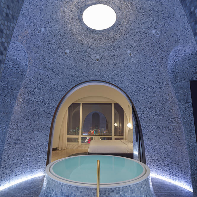 ParkHyattXHouse_GridSize-01_2270x2270