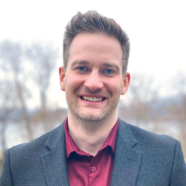 Jared McNeely in colour